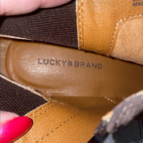 Lucky Brand Zorlina Brown Suede Ankle Booties Sz 6.5 - Picture 9 of 12